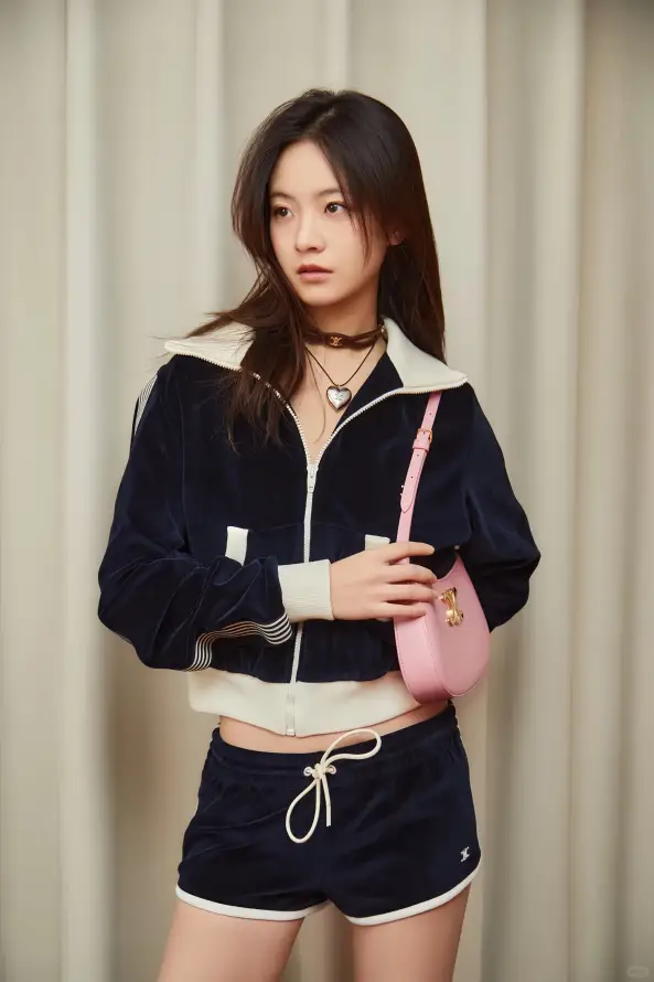 中文激情小说与欧美午夜片，如何安全找到优质资源